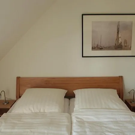 Leuchtturmblick - #127808 Daire *
